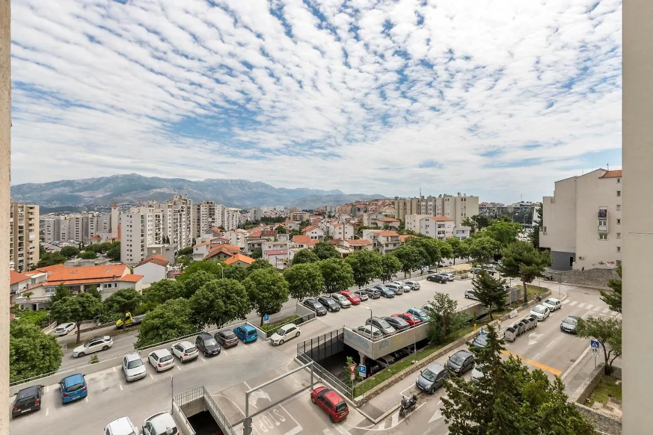 Apartment Cvita Split