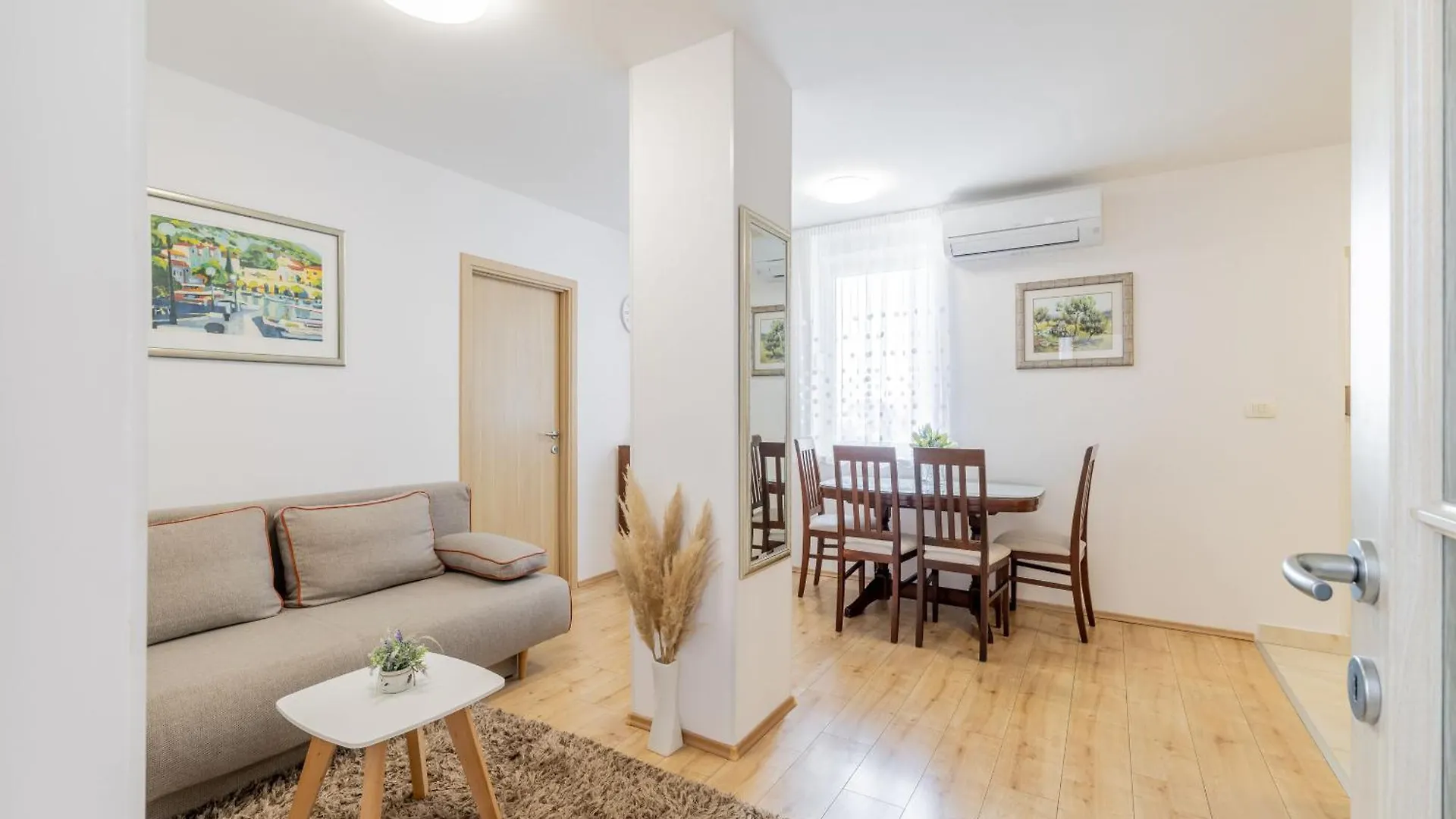 Apartment Cvita Split